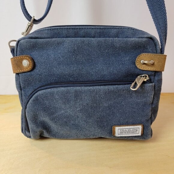Travelon - Anti-Theft Heritage Crossbody with 5-Point Anti-Theft Protection - Picture 4 of 16